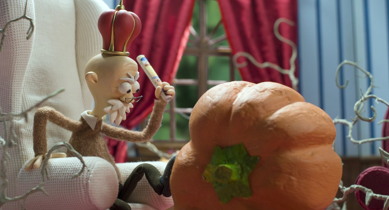 Pumpkins and Old Lace — still 1